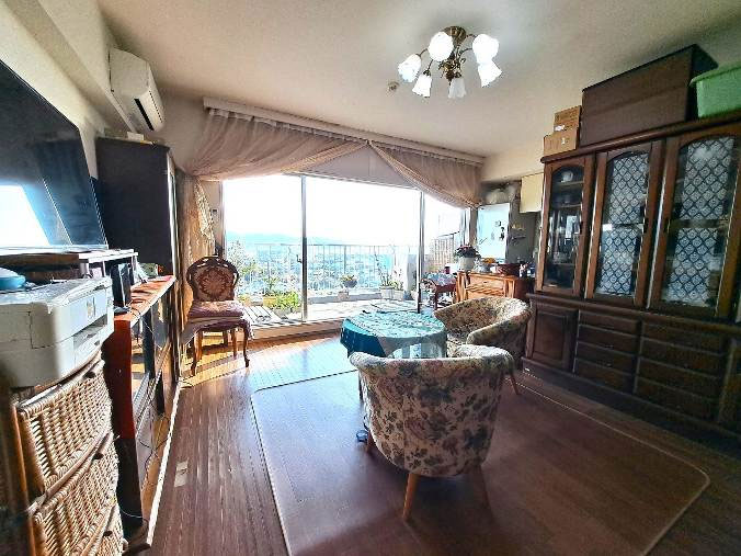 �g���z�[���y�[�W�@���Õ����@��[���s �s���@�ʐ^6